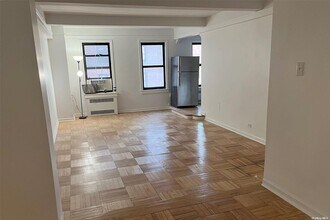 123 E 37th St in New York, NY - Building Photo - Building Photo
