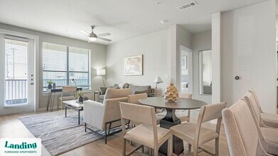 5810 Worth Pkwy, Unit 2152 in San Antonio, TX - Foto de edificio - Building Photo