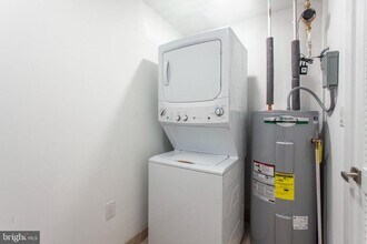 1533 Parrish St in Philadelphia, PA - Building Photo - Building Photo