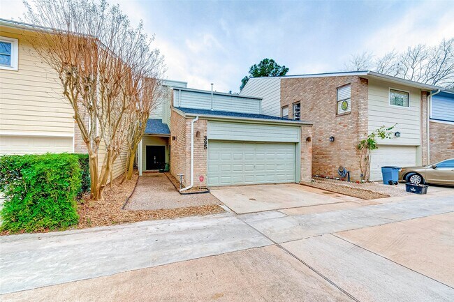 395 Rancho Bauer Dr in Houston, TX - Foto de edificio - Building Photo