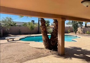 4015 E Friess Dr in Phoenix, AZ - Building Photo