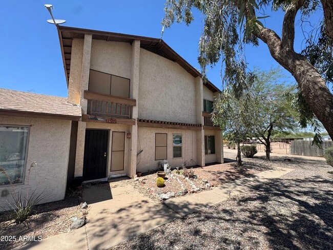 property at 1765 S Fairway Cir