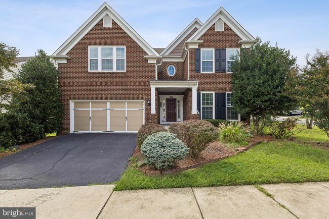 property at 43527 Loudoun Barn Way