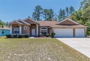 1474 W Pringle Pl in Citrus Springs, FL - Building Photo