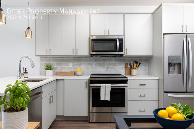 2122 N 7th St in Philadelphia, PA - Building Photo - Building Photo