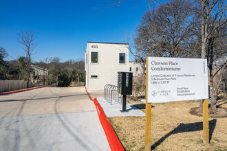 Clawson Place Condos in Austin, TX - Foto de edificio - Building Photo