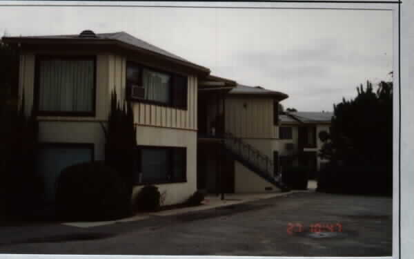 Riverside Regency in Van Nuys, CA - Building Photo - Building Photo