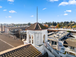 St. George Apartments in Santa Cruz, CA - Building Photo - Building Photo