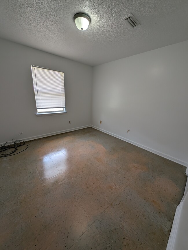 802 Grant St in Dothan, AL - Building Photo - Building Photo
