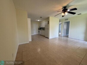 634 SW 4th Ave in Fort Lauderdale, FL - Building Photo - Building Photo