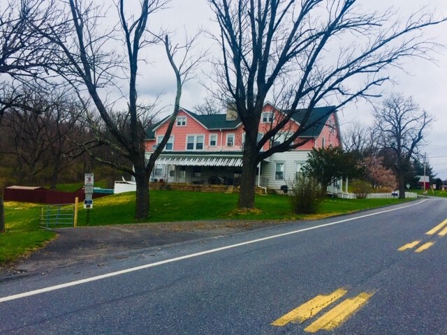 2209 Elizabeth Ave, Unit 3 in Temple, PA - Building Photo