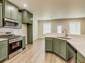 8225 NW 163rd Ter in Edmond, OK - Building Photo