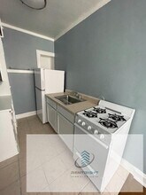 1712 W Albion Ave in Chicago, IL - Building Photo - Building Photo
