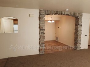 3569 E Rock Creek Rd-Unit -Unit G-4 in Eagle Mountain, UT - Foto de edificio - Building Photo