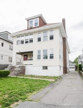 1716 Columbia Rd-Unit -2 in Boston, MA - Foto de edificio - Building Photo