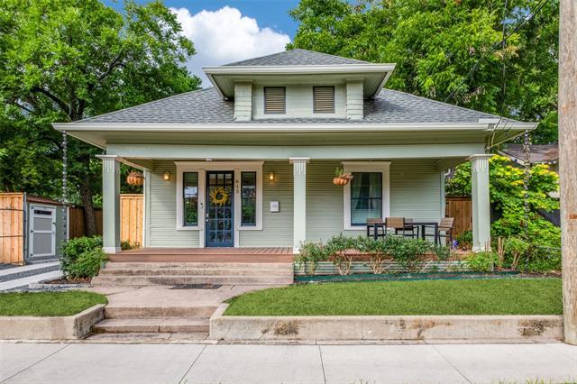 property at 615 N Carroll Ave
