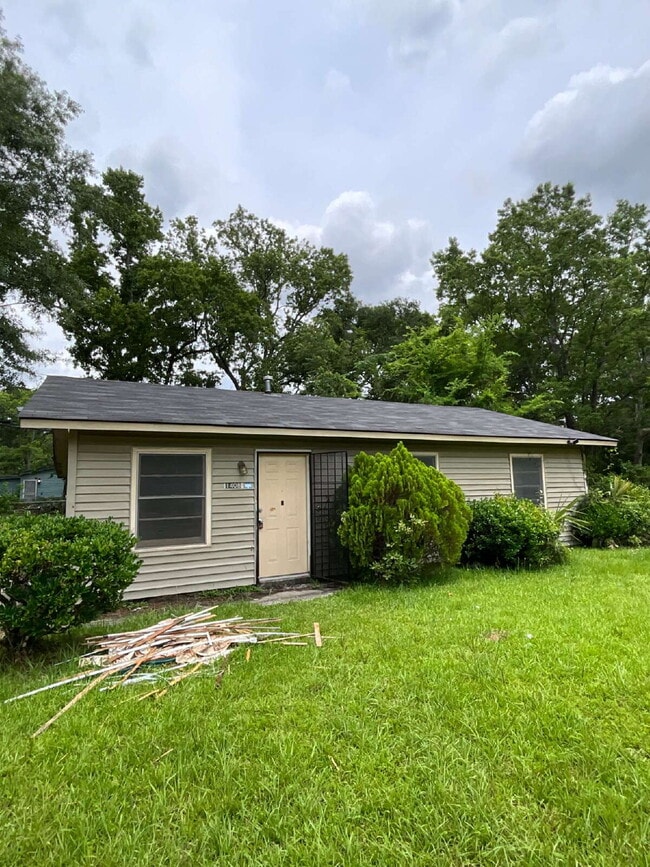 property at 1408 Audubon Dr
