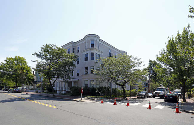 140 Magazine St in Cambridge, MA - Foto de edificio - Building Photo