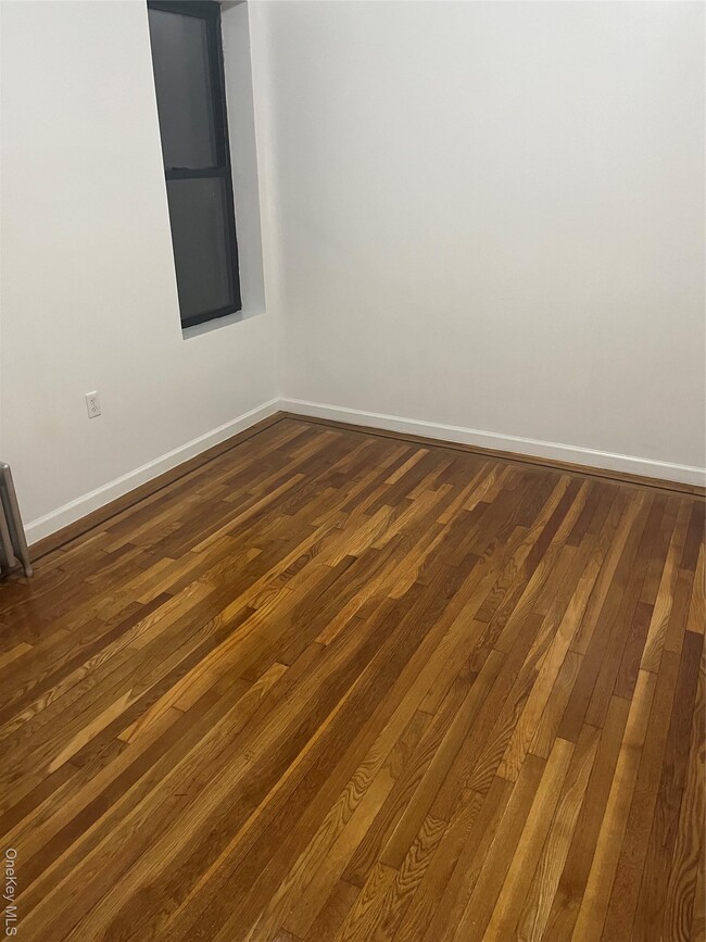 53-17-53-62 62nd St in Queens, NY - Building Photo - Building Photo