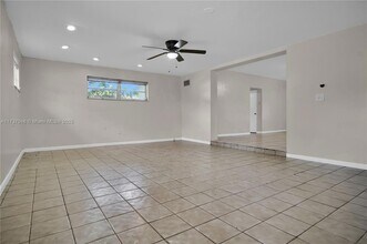 801 NE 168th St, Unit 270-209 in North Miami Beach, FL - Building Photo - Building Photo