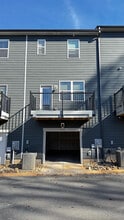 Room in Townhome on Levy Wy, Unit 5637 in Charlotte, NC - Foto de edificio - Building Photo