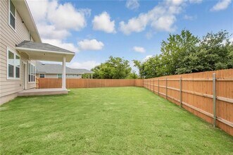 113 Saranac Dr in Elgin, TX - Building Photo - Building Photo