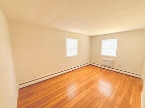 615 Paxon Ave in Wyncote, PA - Foto de edificio - Building Photo