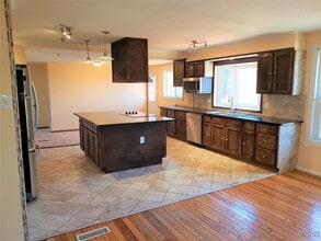 803 Clayworth Dr in Ballwin, MO - Building Photo - Building Photo