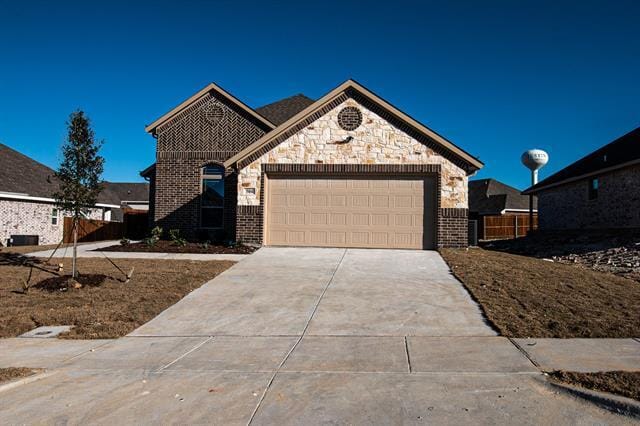 504 Lakeway Ln in Justin, TX - Building Photo - Building Photo