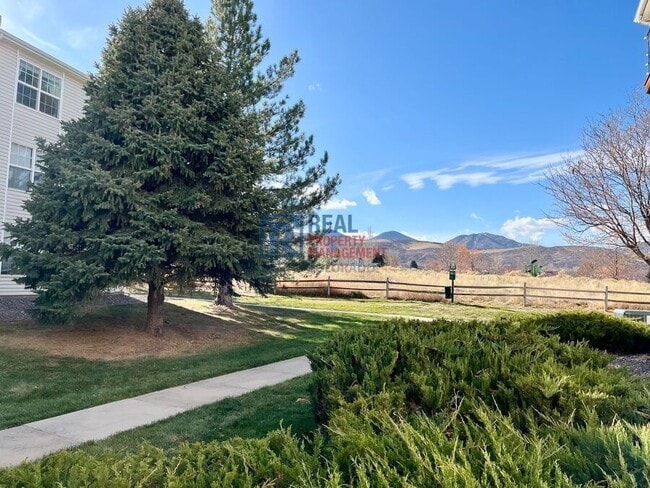12348 W Dorado Pl in Littleton, CO - Building Photo - Building Photo