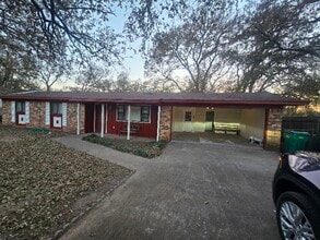 316 S Barbara St in Waco, TX - Building Photo - Building Photo