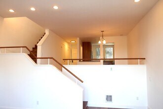 316 Donahue St in Sausalito, CA - Building Photo - Building Photo