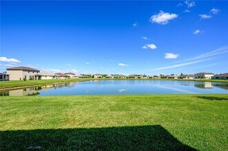 10120 Verona Manor in Vero Beach, FL - Building Photo - Building Photo