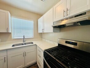 1147 E 10th St in Tucson, AZ - Building Photo - Building Photo