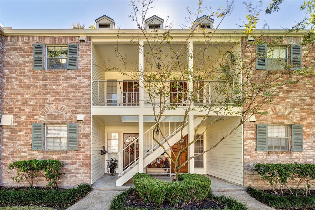 13012 Trail Hollow Dr in Houston, TX - Building Photo