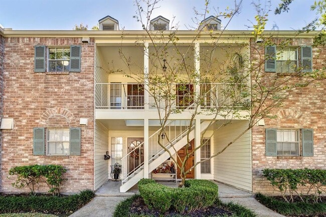 property at 13012 Trail Hollow Dr
