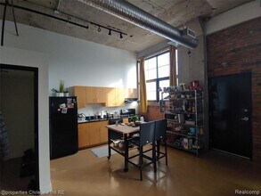 55 W Canfield St in Detroit, MI - Building Photo - Building Photo