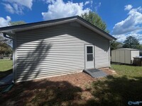 734 Pickens St SW in Hartselle, AL - Foto de edificio - Building Photo