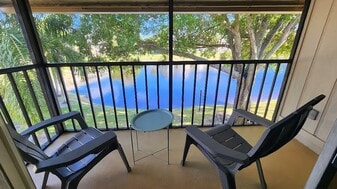 3151 SE Aster Ln, Unit 1305 in Stuart, FL - Building Photo