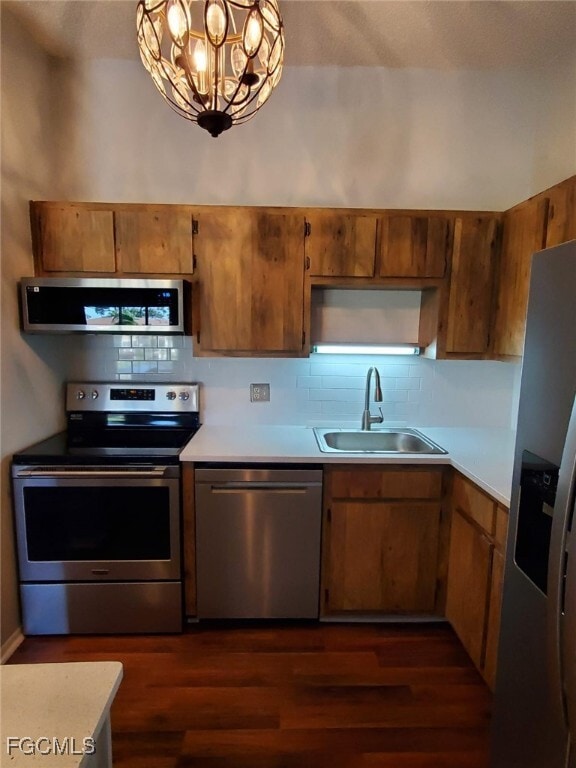 property at 5713 Foxlake Dr