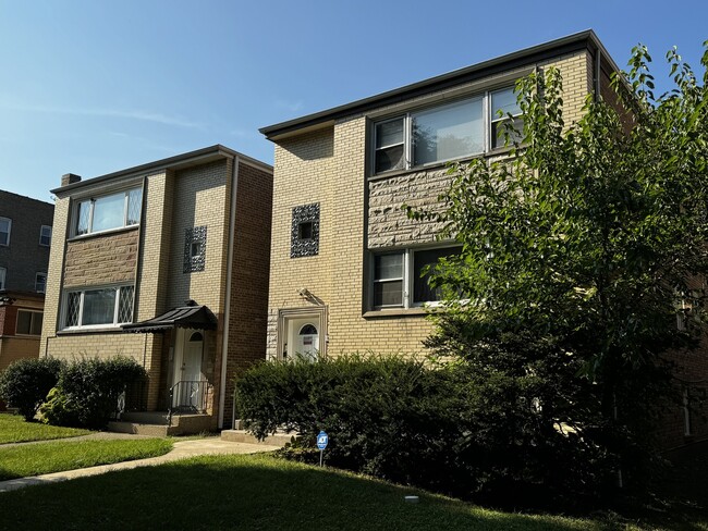 725 Brummel St in Evanston, IL - Building Photo - Building Photo