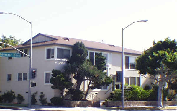 9561-9565 W Olympic Blvd in Beverly Hills, CA - Building Photo - Building Photo