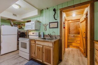 77 Navajo Trail Dr in Pagosa Springs, CO - Building Photo - Building Photo