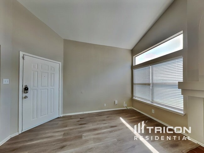 10218 Basin Field Dr in San Antonio, TX - Building Photo - Building Photo