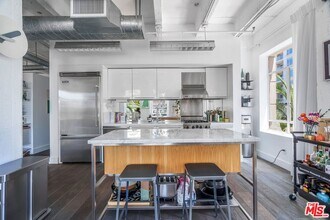 6253 Hollywood Blvd in Los Angeles, CA - Building Photo - Building Photo