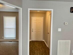 206 Millstone Cir in Clarksville, TN - Building Photo - Building Photo