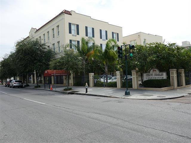 1224 Saint Charles Ave, Unit 202 in New Orleans, LA - Foto de edificio