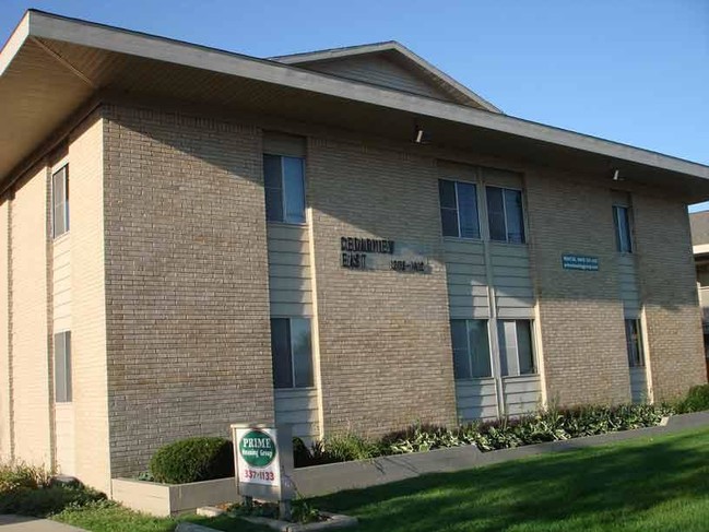 Cedarview East Apartments in East Lansing, MI - Building Photo - Building Photo