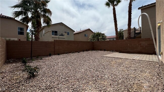 5209 Fireside Ranch Ave in Las Vegas, NV - Building Photo - Building Photo