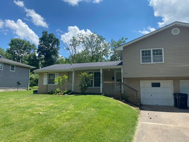 property at 2604 Braemore Rd